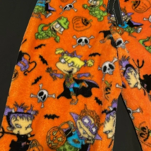 Rugrats Halloween pjs - Picture 2 of 4